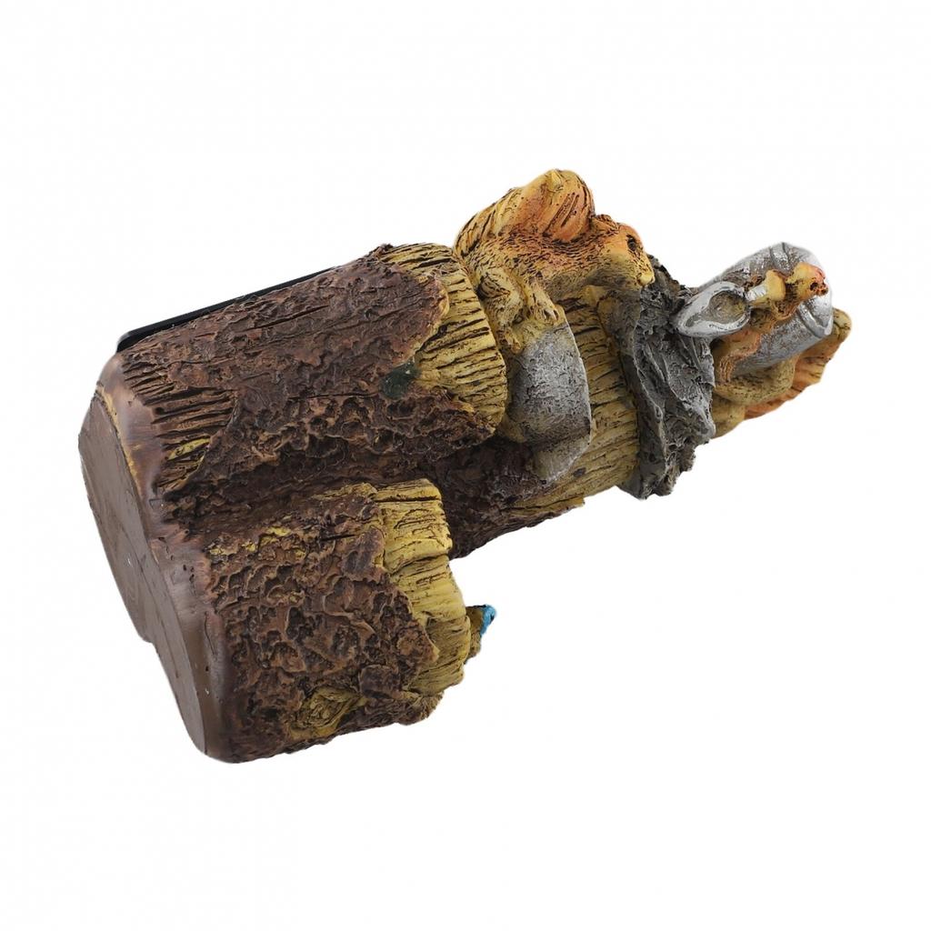 Cute Resin Squirrel Sculpture Designed to Bring Joy to Your Garden Atmosphere