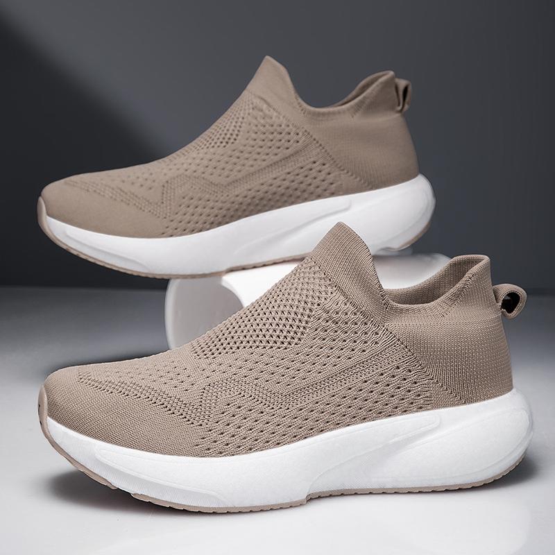 Women's Black Sport Shoes Men Casual Lightweight Slip On Walking Socks Shoes Couple Jogging Sneakers Plus Size