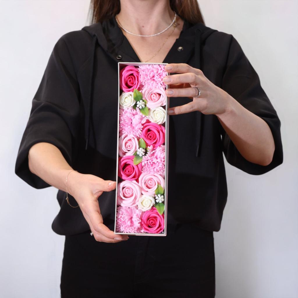 Fleurs de Savon Boîte Longue Bénédictions pour Bébé Roses