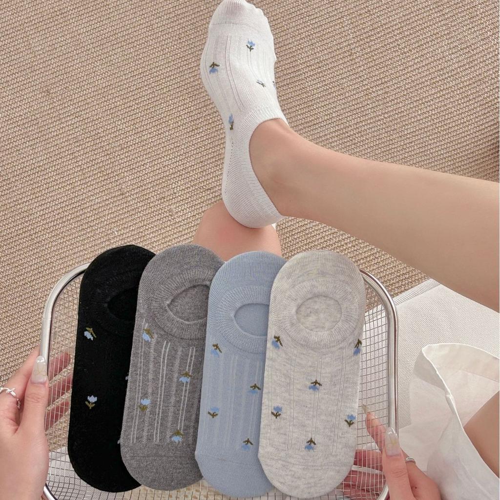 Boneless Floral Women's Socks with Invisible Shallow Opening Boat-shaped Design. Summer Lightweight Style. Anti-slip and Non-slippery. Breathable.