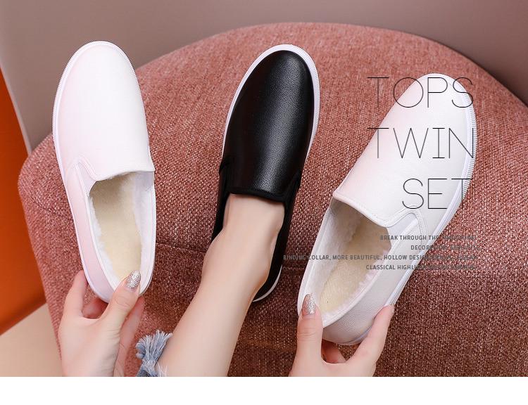 Versatile Women's White Slip-on Shoes - Autumn/Winter Flat Leather Sneakers for Nurses and Students