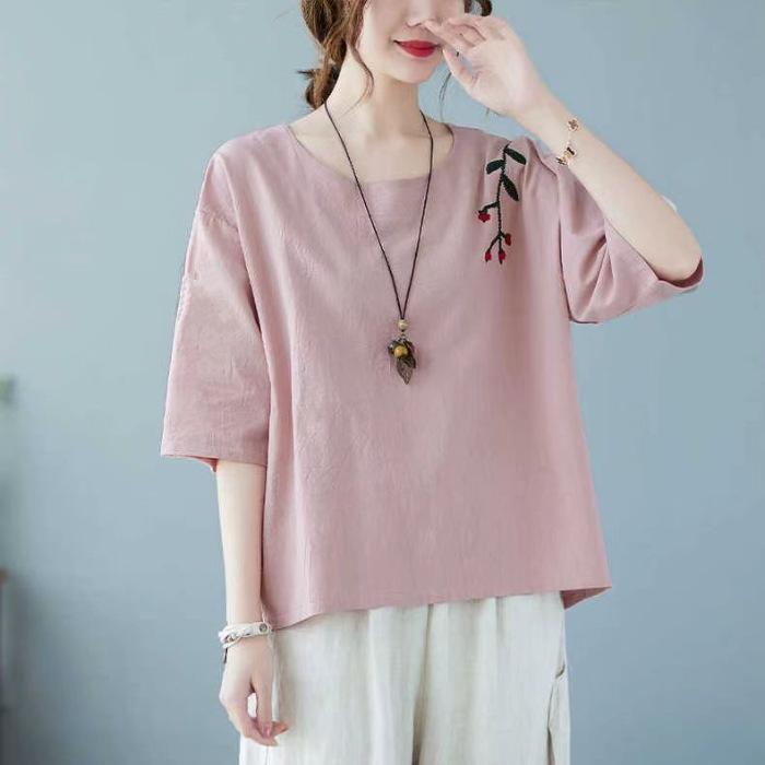 Cotton and Linen Short-sleeved Top for Women In Summer New Large Size Retro Style Embroidered Linen Loose Casual T-shirt