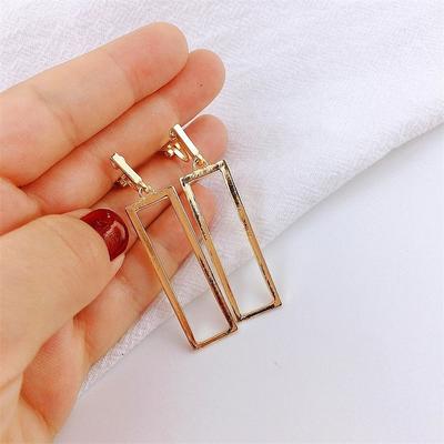 Earclips Geometrically Stylish Earrings with Hollow Oblong Earclips Without Piercing