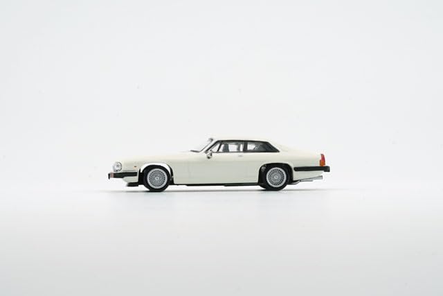 Beam Creations Jaguar XJS 84 Grace White 64B0161 (LHD) 1/64