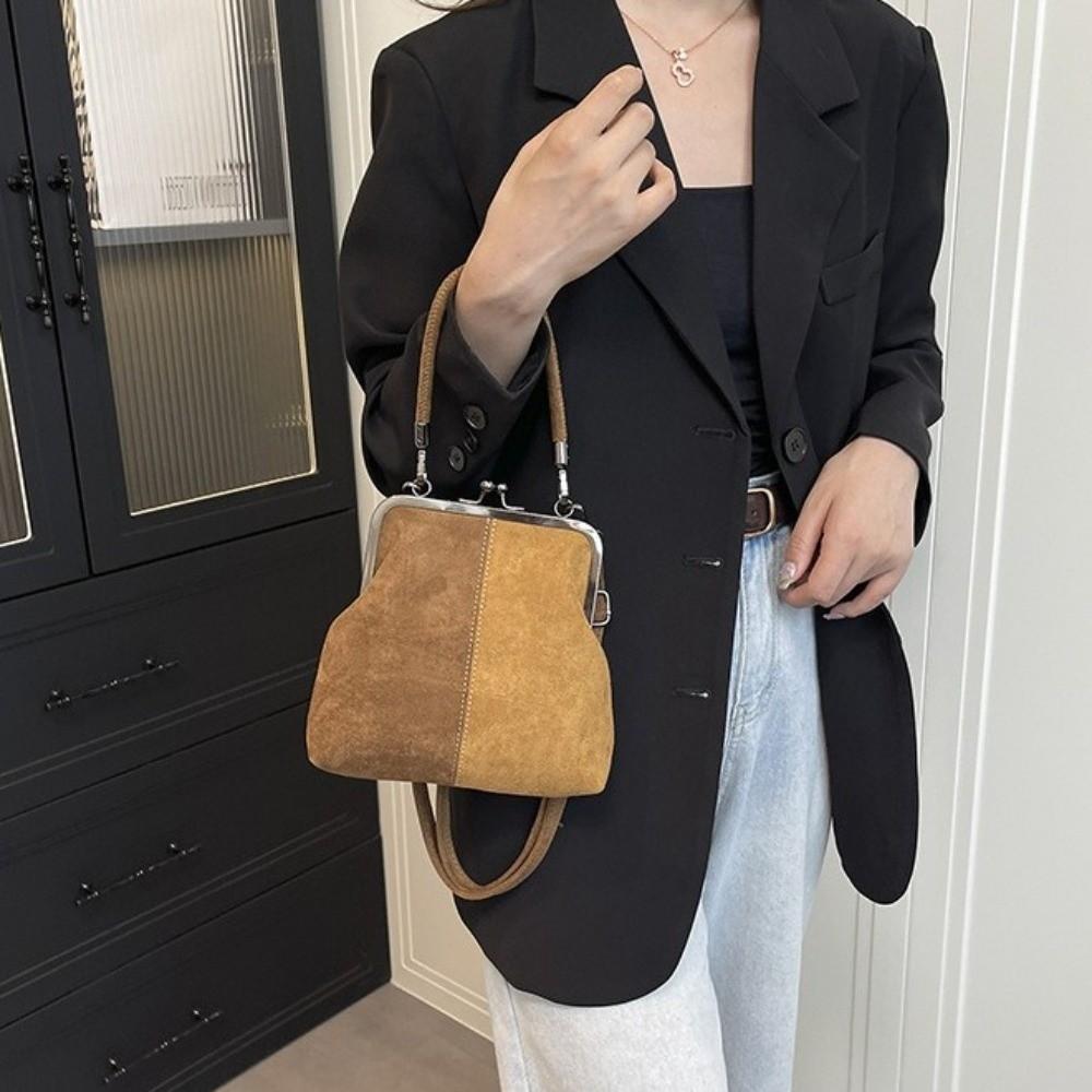 PU Retro mattierte Handtasche Kussverschluss Clutch Umhängetasche Leder Crossbody Tasche Tägliche Aktivitäten