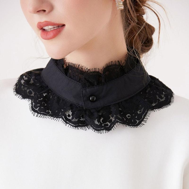 Eleganter Wimpernspitzen-Falschkragen, abnehmbarer Blusen-Halbhemdkragen, Halskette und Rüschen-Handgelenkmanschetten-Set für Damen