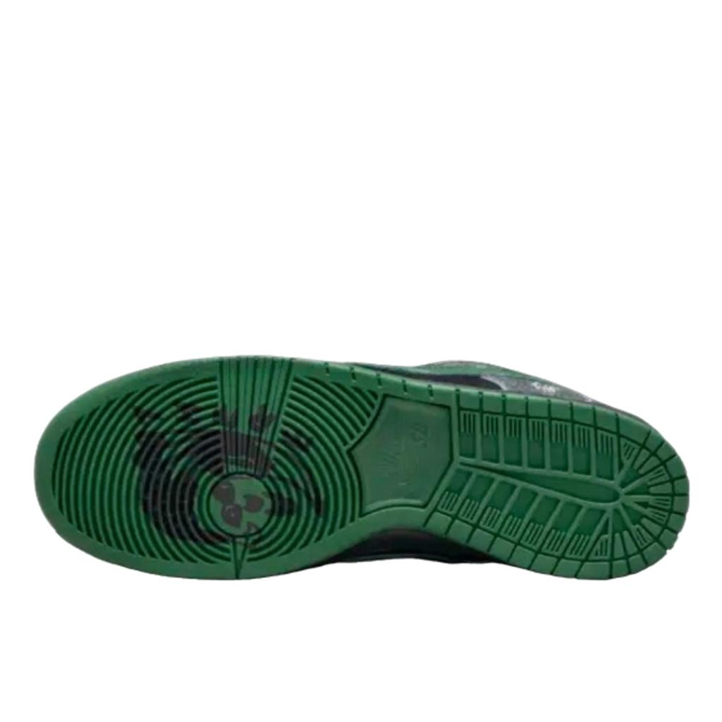 Nike SB Dunk Low There Skateboards