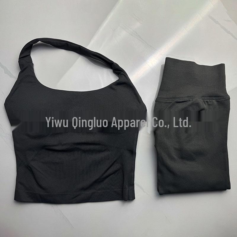 

Безшовний комплект Dfyne: топ для йоги з драпіруванням та шорти для підтяжки сідниць S