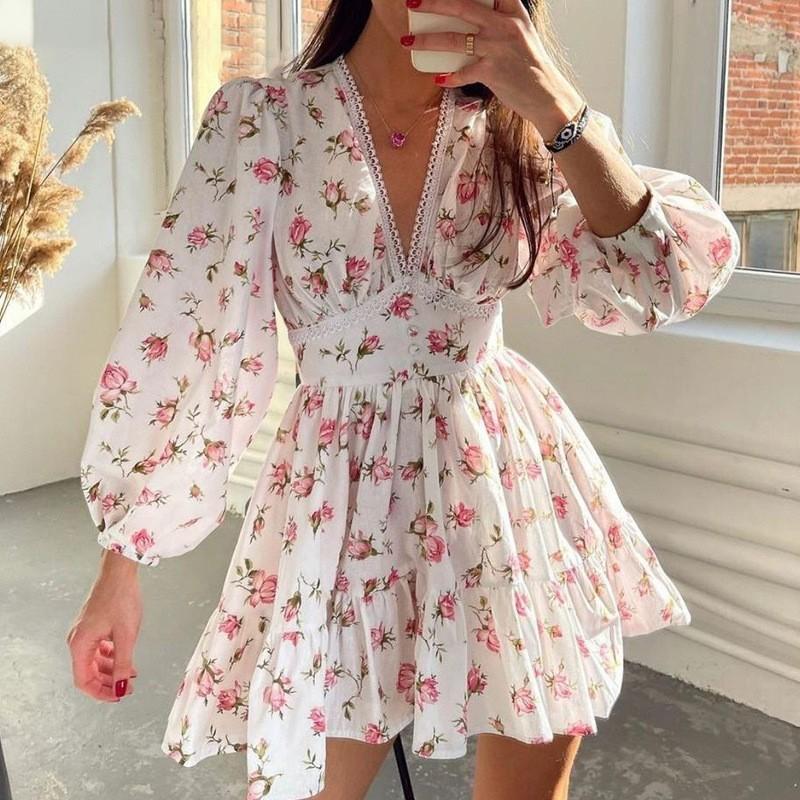 Spring Elegant Floral V Neck Lace Short Dress For Women With Puff Sleeves