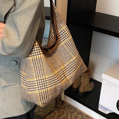 Large Capacity Plaid Shoulder Bag Women'S Casual Versatile Plaid Shopping Bag Commuter Tote Bag