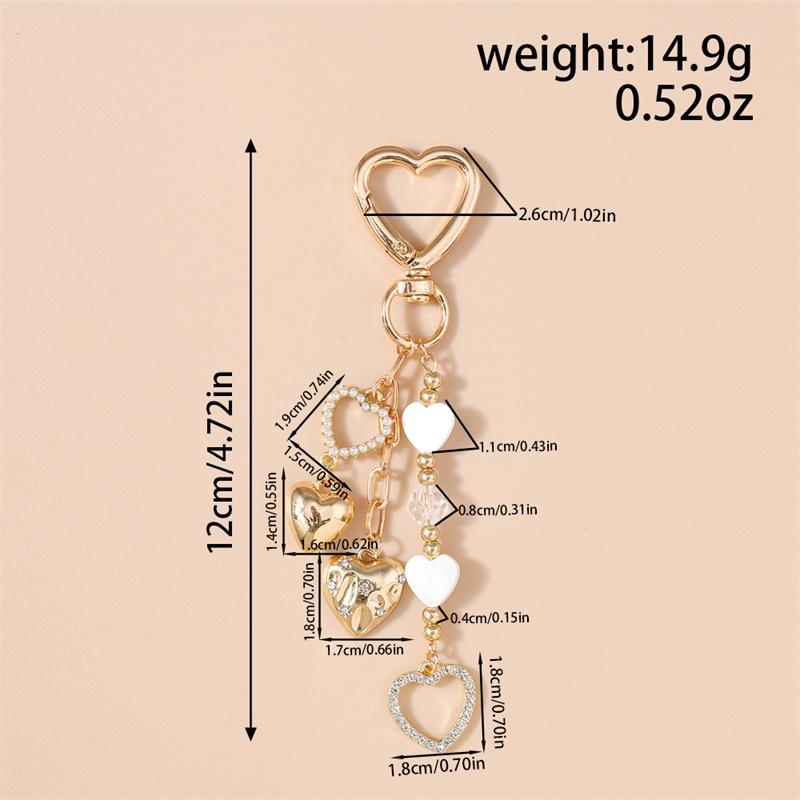 Fashion Hollow Love Heart Key Chain Handmade Pearl Key Ring Pendants for Women Girls Handbag Decora Accessory DIY Jewelry Gift