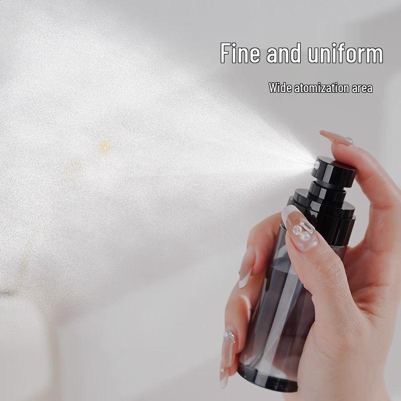 Compact Refillable Spray Bottle – Ultra Fine Mist for Travel, Toner, or Facial Hydration