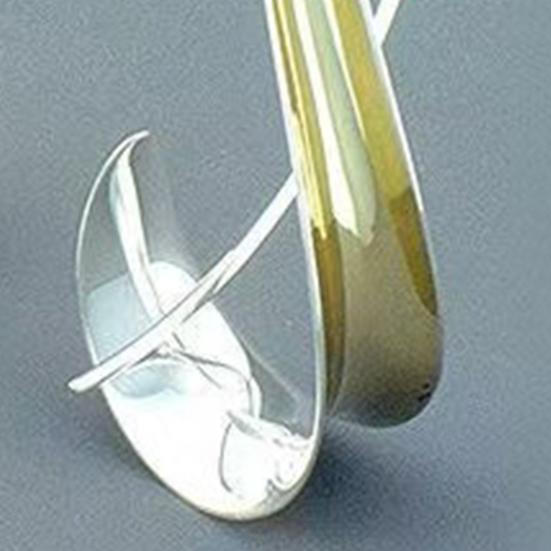 1 Pair Women Ear Hook Retro Geometric Alloy Smooth Polished Lightweight Hanging Earrings for Everyday Wear Parties And Special Events