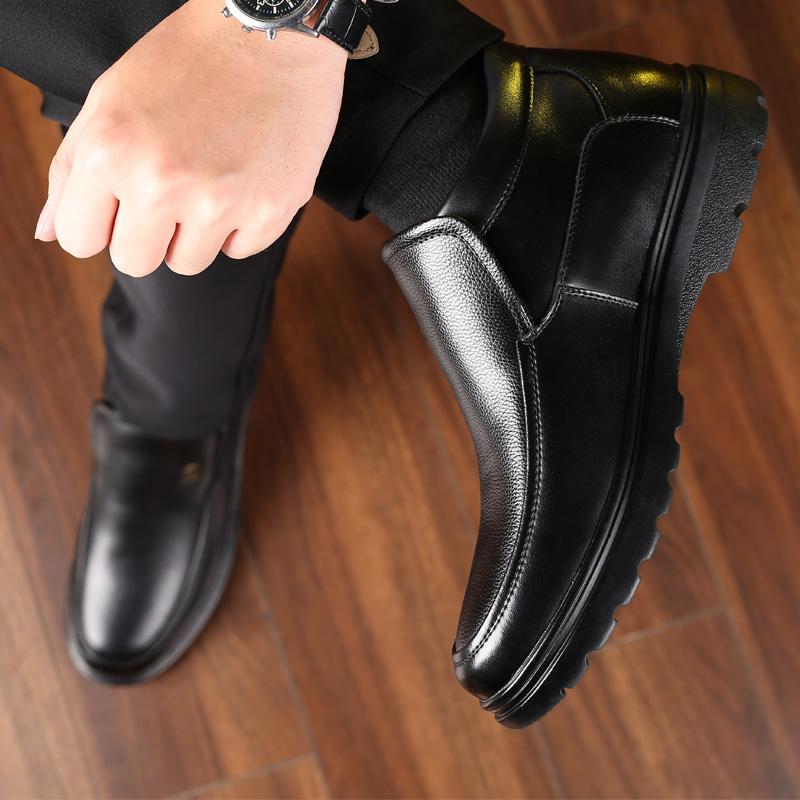 High Quality Men New Winter Fashion Non-slip Cotton Shoes Casual Leather Thickened Flat Designer Loafers Waterproof Casual Boots