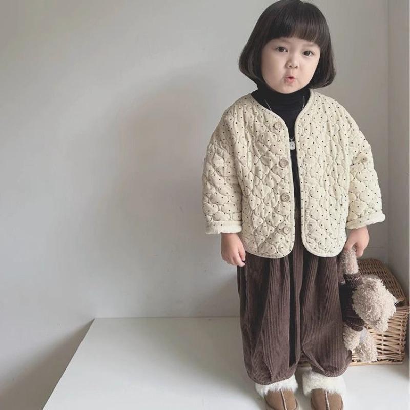 Girls' coat autumn and winter boys and girls baby versatile loose point children's high-quality cotton-padded clothes thickened