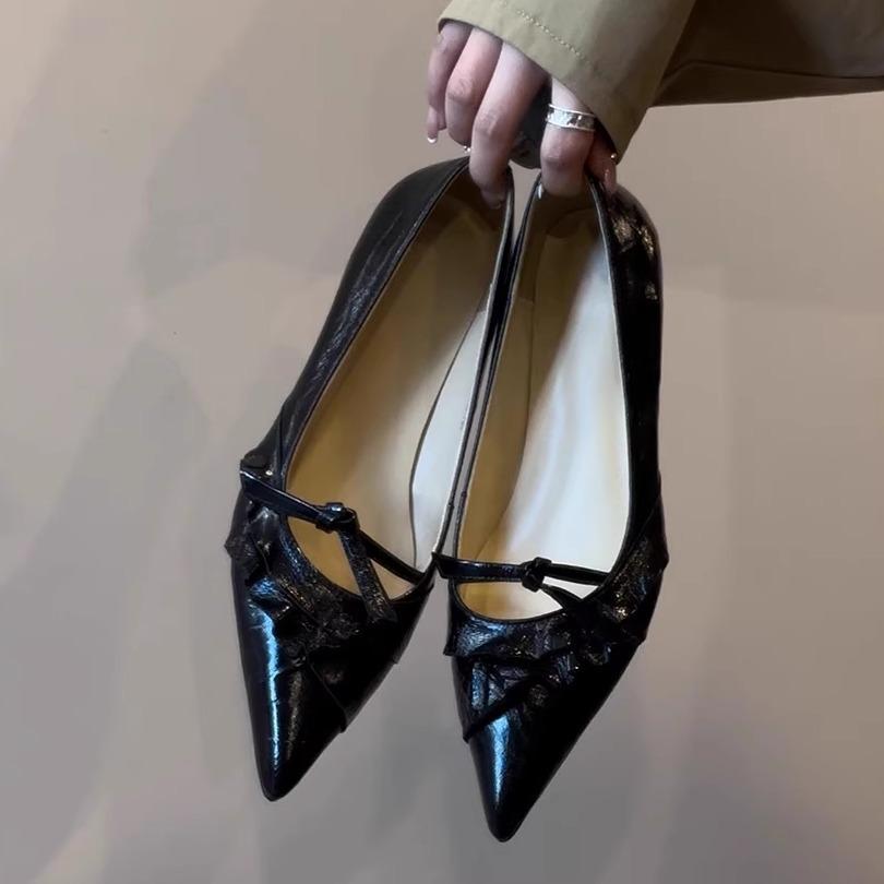 

Остроносые туфли на низком каблуке из маленькой кожи, женские, клиновидный каблук, с чувством дизайна, одинарные туфли, темпераментные, универсальные женские туфли 35 чёрный
