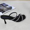 Mode 2025 Lente Zomer Nieuwe Dames Crossbody Riem Effen Kleur Hoge Hak Sandalen Sexy Open Teen Dunne Hak Eendelige Riem