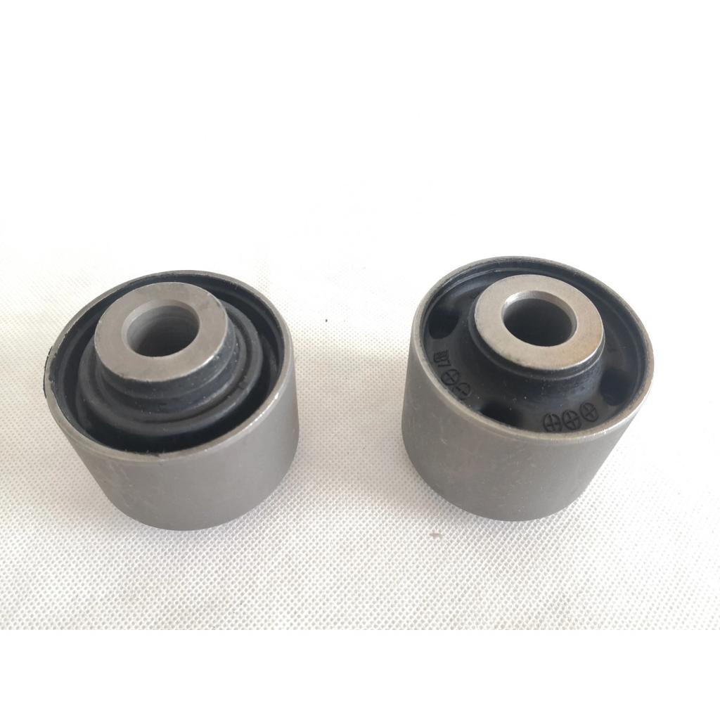 1PCS Pajero Montero Sport  KH6W KG5W Swing Arm Bushing Slab After Suspension Bushing Rubber Sets Of 4113A085 MR210731