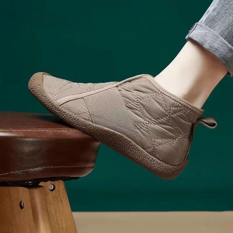 Women's 2025 Winter Snow Boots: Velvet-Lined, Thick, Warm, Casual, Flat, Short Cotton Boots.
