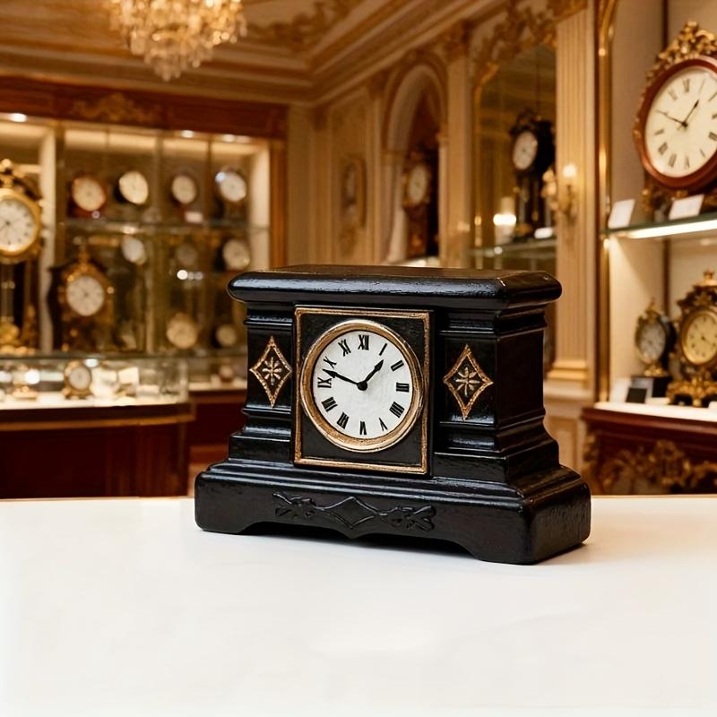 Classical Clock Miniatures, Retro European French Victorian Floor Pendulum Clock, Resin Craft Collectibles, Ornaments, Home Office Car Decoration