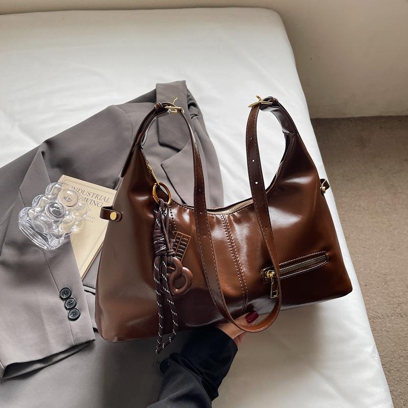 New Trendy Bag Fashionable Women's Niche Casual Versatile Commuter Retro Shoulder Bag Tote Bag Underarm Bag