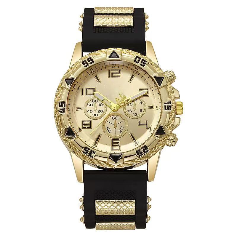 Men'S Watch Sports Fashion Trend Business Fake Three-Eye Silicone Strap Watch Digital Quartz Watch