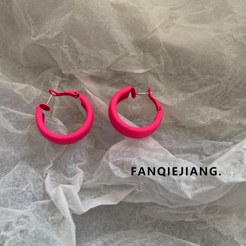 Pendientes de botón de esmalte coreano minimalistas retro en forma de corazón con perlas