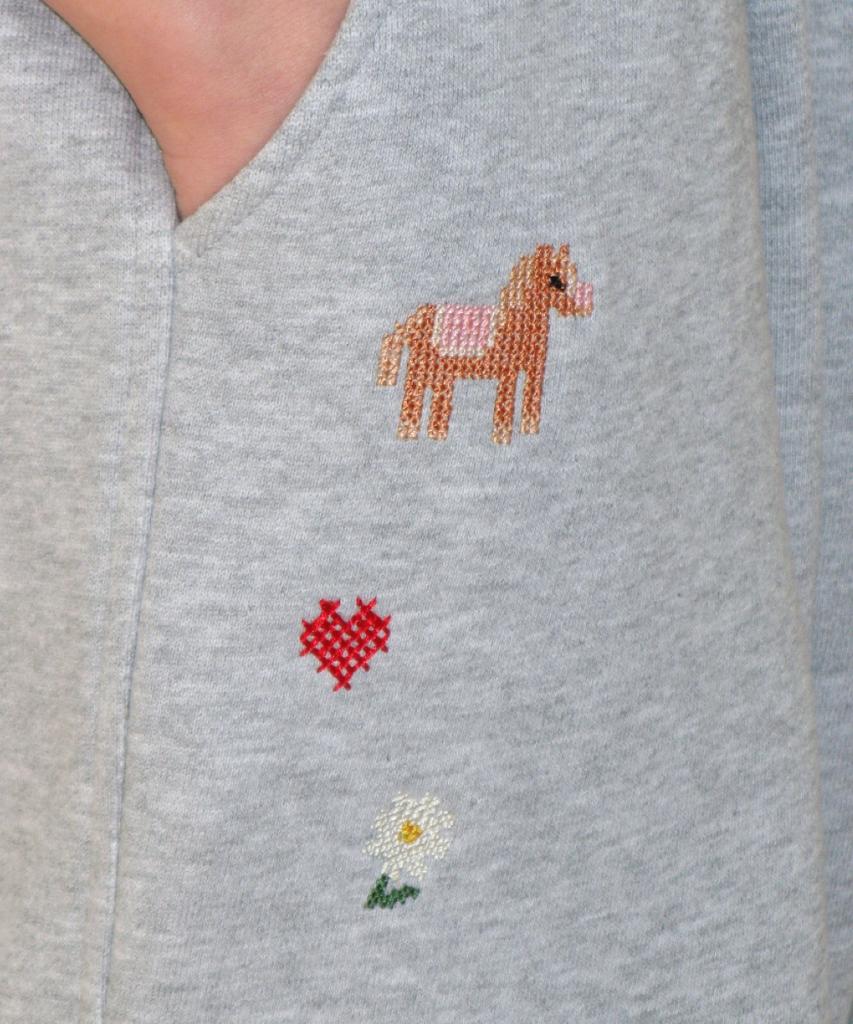 RONRON Pony Cat Embroidery Wide Sweat Pants Gray