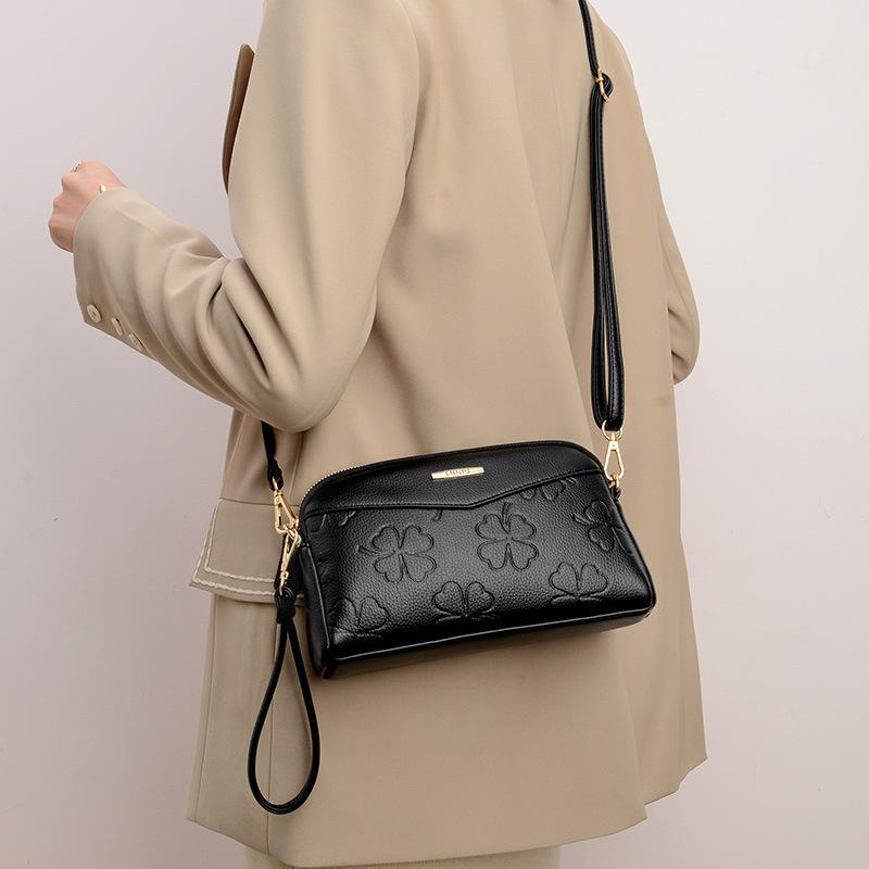 Women's Bag 2025 New Summer Korean Version Messenger Bag Middle-aged and Elderly Women's Bag Mother Bag Mobile Phone Change Bag Soft Leather