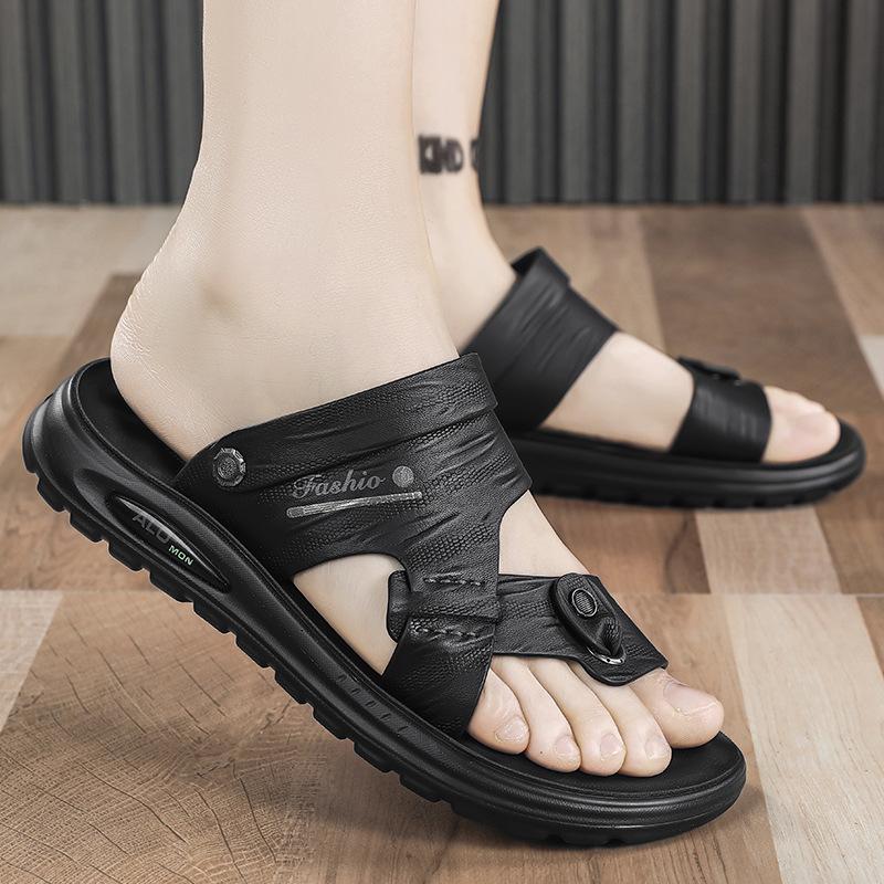 

Slippers men s 2025 summer new wear soft bottom breathable casual one-word drag men s seaside wading set toe sandals 39