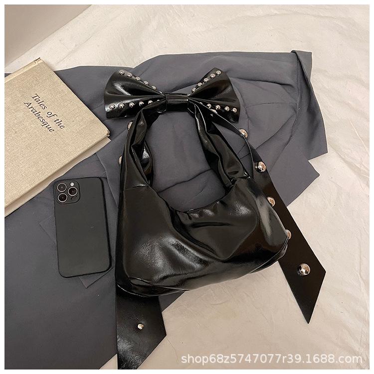 Fashion Rivet Underarm Bag Women's 2025 New Premium Versatile Shoulder Bag Niche Bow Commuter Bag