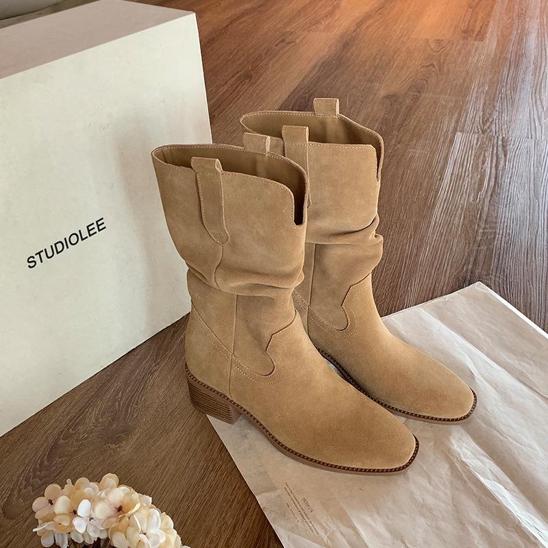 Western cowboy boots women's summer new retro pointed Maillard pleated piled boots medium tube thick heel short boots