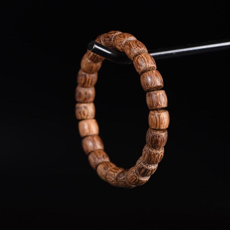 Agarwood Beaded Mala Bracelet Natural Handcrafted Smooth Wooden Wristband Adjustable Unisex Jewelry for Men Women Prayer Gifting