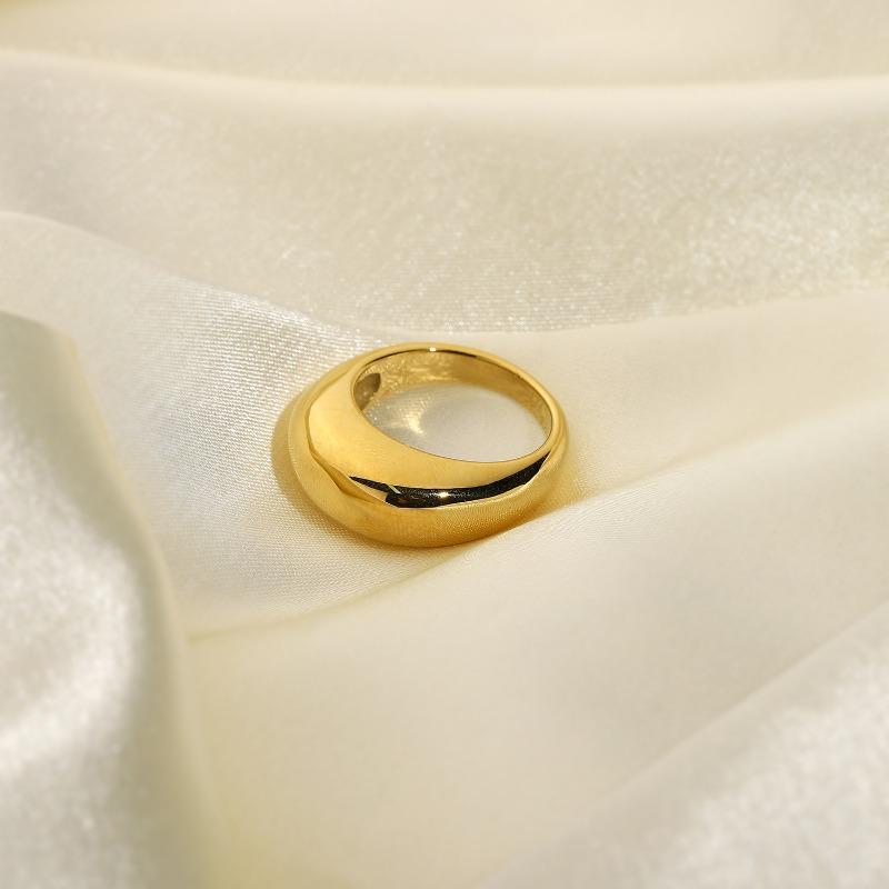 Stainless Steel Ring, Horn-shaped, High-end Titanium Jewelry, Women's Accessory