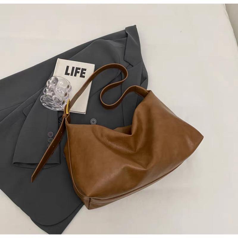 

Корейская версия универсальной сумки, мягкая простая ветровая сумка через плечо, большая женская сумка через плечо большой емкости Tide лакричная конфета