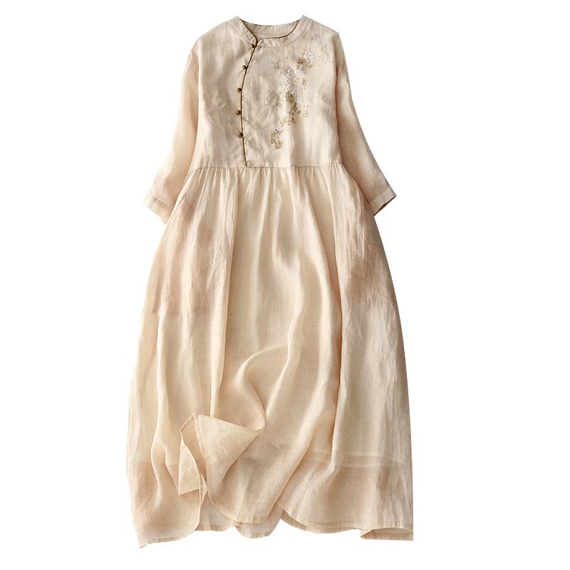 

2023 Summer Women s Artistic Retro Embroidered Cotton-Linen Dress with Stand Collar and Three-Quarter Sleeves. L