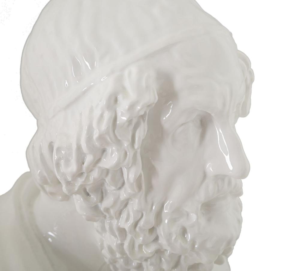 Sage Statue  Cm 12,9X12,5X25