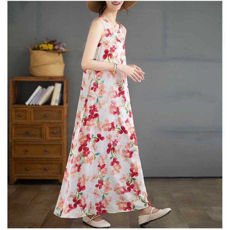 New Bohemian Long Dresses Summer New Sleeveless Round Neck Printed Dresses