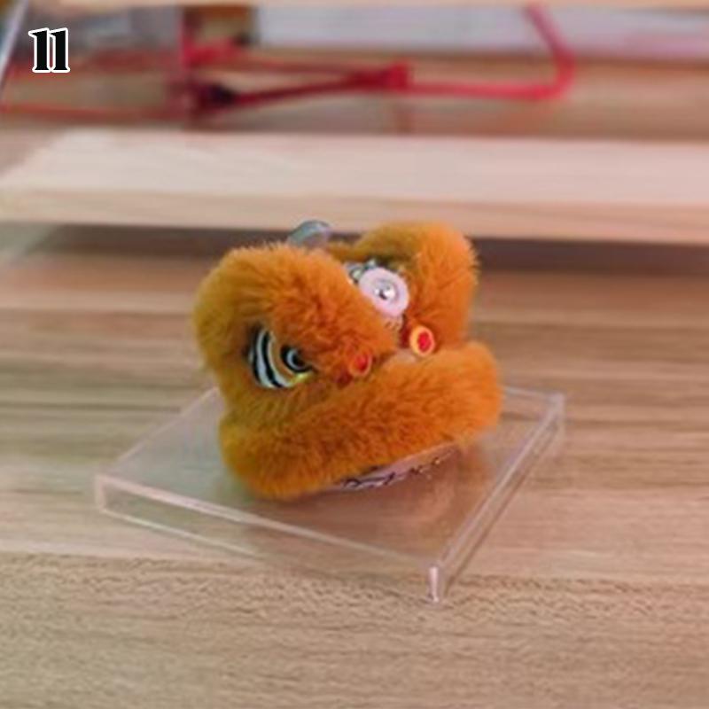 Chinese Lion Dance Ornaments Chinese Style Lion Dance Feng Shui Lucky Keychain Living Room Car Office Desktop Decor Crafts