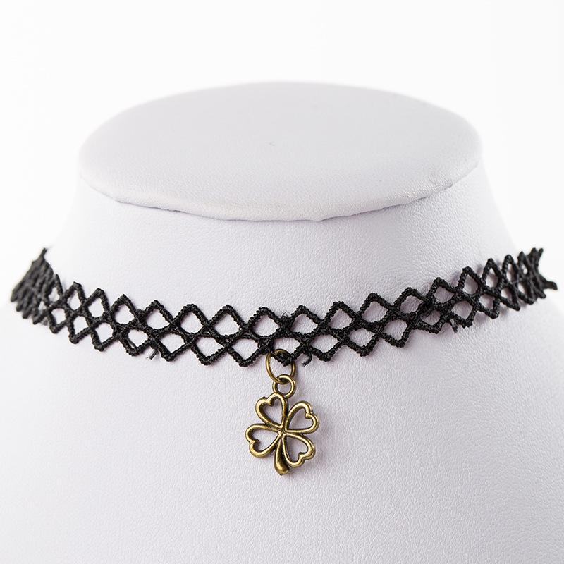 Korean Harajuku Velvet Ribbon Choker Necklace - Women's Fashion Clavicle Chain