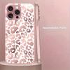 Coque de téléphone rigide en verre avec motif léopard rose et peinture métallique pour iPhone 11 12 13 14 15 16 17 Pro Max 15 Plus 16E 17Air Housse