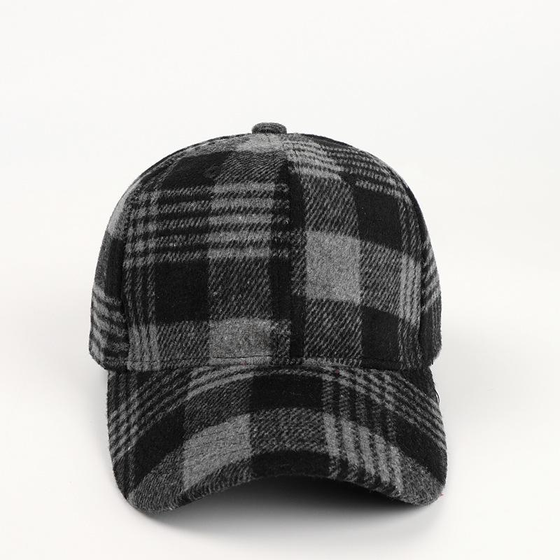 Vintage Plaid Adjustable Baseball Cap, Polyester Knit Fabric, Lightweight, Hand Washable, with Adjustable Closure for Women, Christmas Occasion Themed