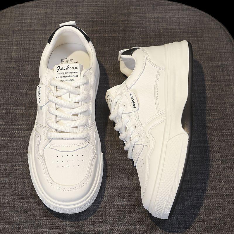 Flat-bottomed wear-resistant and lightweight little white shoes, spring and autumn board shoes, new versatile and breathable 2025 casual sports soft