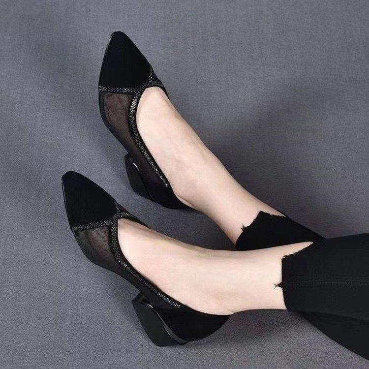 Xia pointed head suede light mouth single shoes middle heel mesh hollow women's shoes flat mesh small leather shoes sandals large size