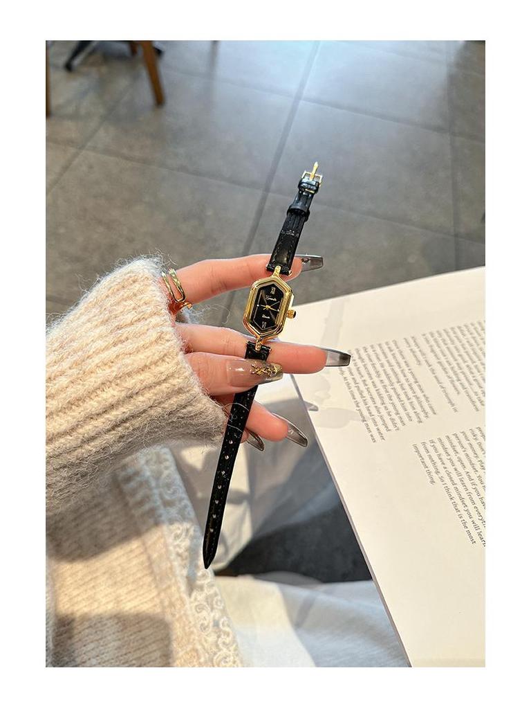 EAVANLIN Yiwenlin Ladies' Vintage Polygon Roman Numeral Watch