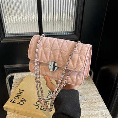 Módní kabelka s řetízkem přes rameno dámská 2025 nová crossbody malá čtvercová kabelka niche vysoká hodnota diamantová podpažní kabelka
