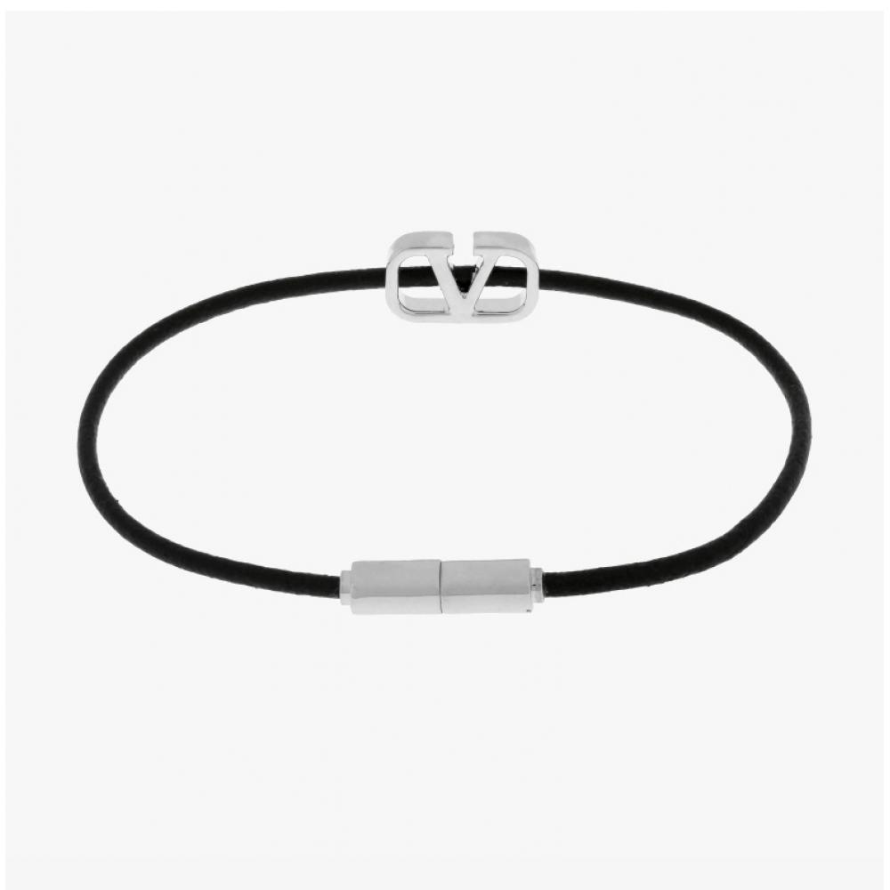 Valentino 5y2J0r89 Qpe 0no J0r89 Qpe 0no GaraVani V Logo Leather Bracelet