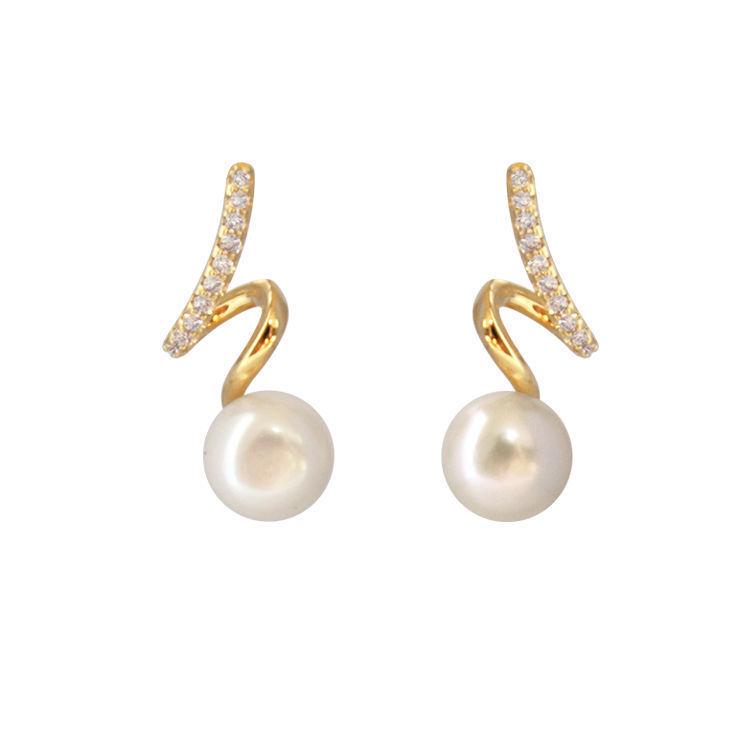 S925 Silver Twisted Diamond Pearl Earrings - Korean Simple Versatile Design for Women