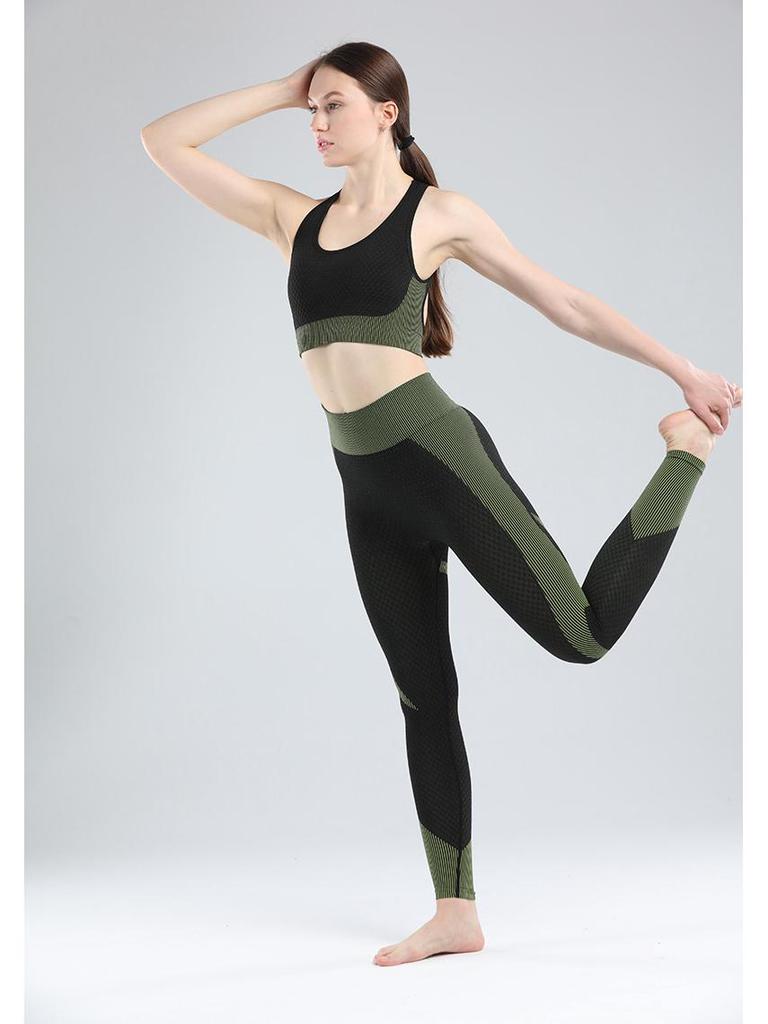 Women's Seamless High Waist 3-Piece Fitness Set – Breathable Yoga & Running Sportswear
