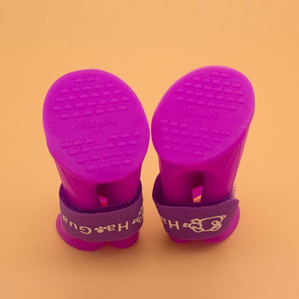 4 Pièces Bottes de Pluie pour Chien Imperméables Chaussures pour Chiot Bottillons en Silicone avec Sangle Réglable Semelles Antidérapantes Chaussures d'Extérieur pour Animaux de Compagnie